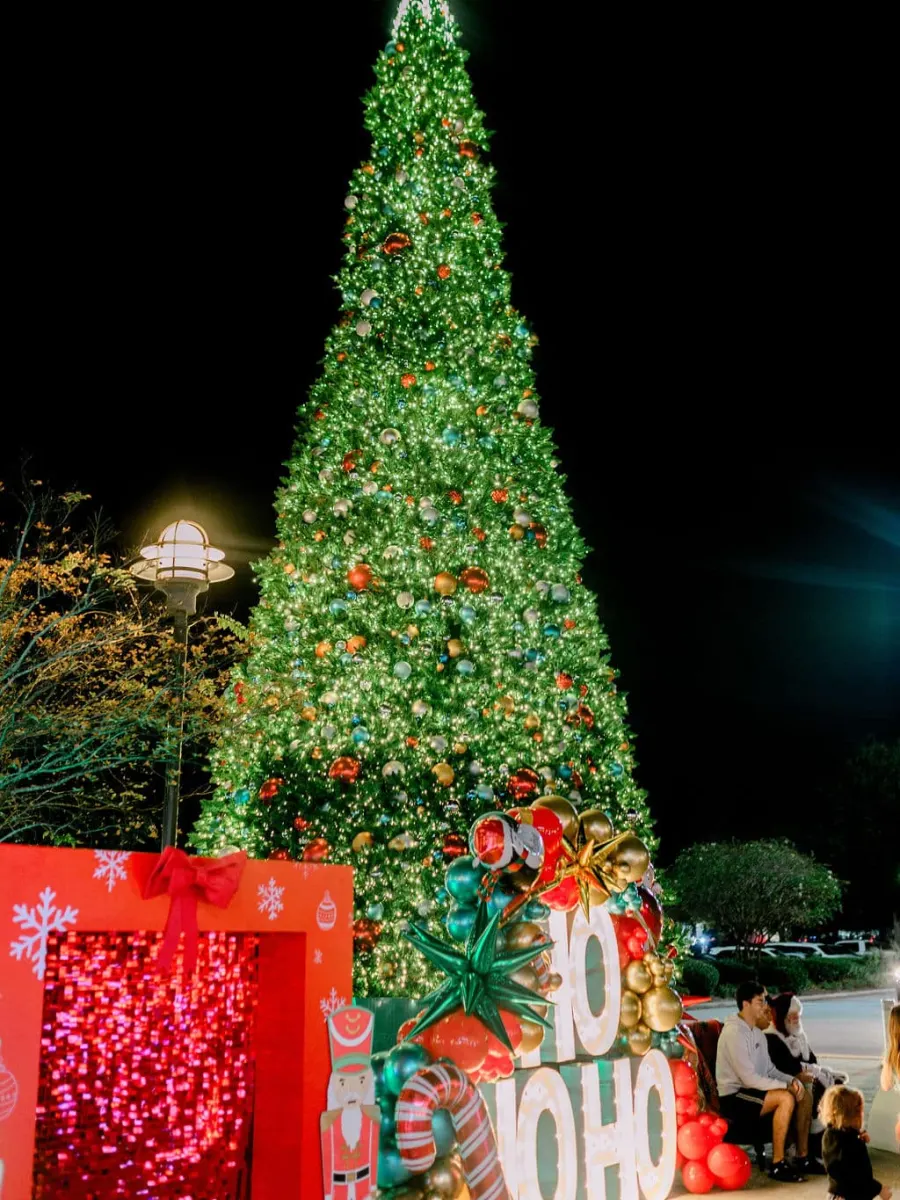 Tanger Outlets Christmas Event