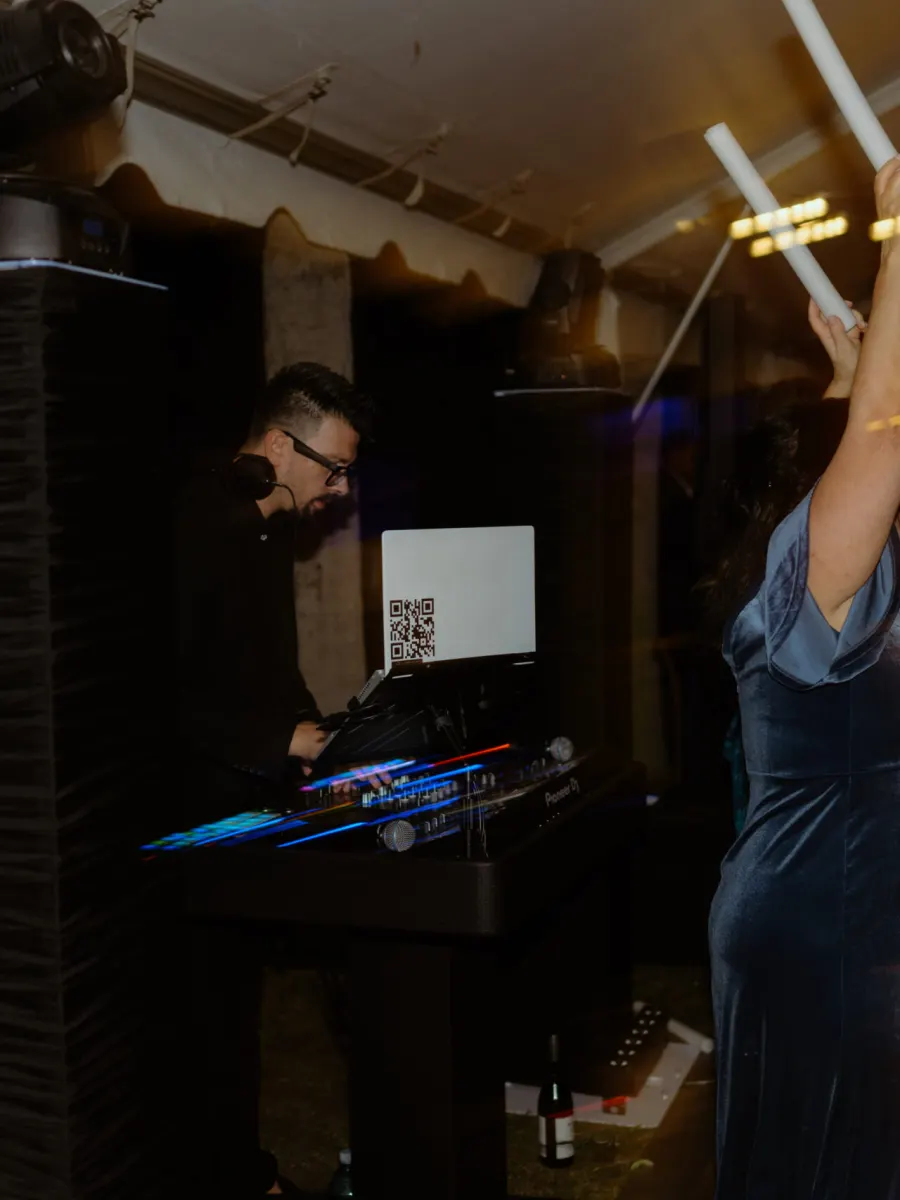 DJ Stephen Craig